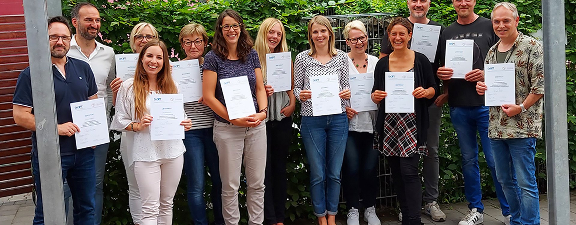 Abschlussgruppe der Weiterbildung zur Traumapädagog:in